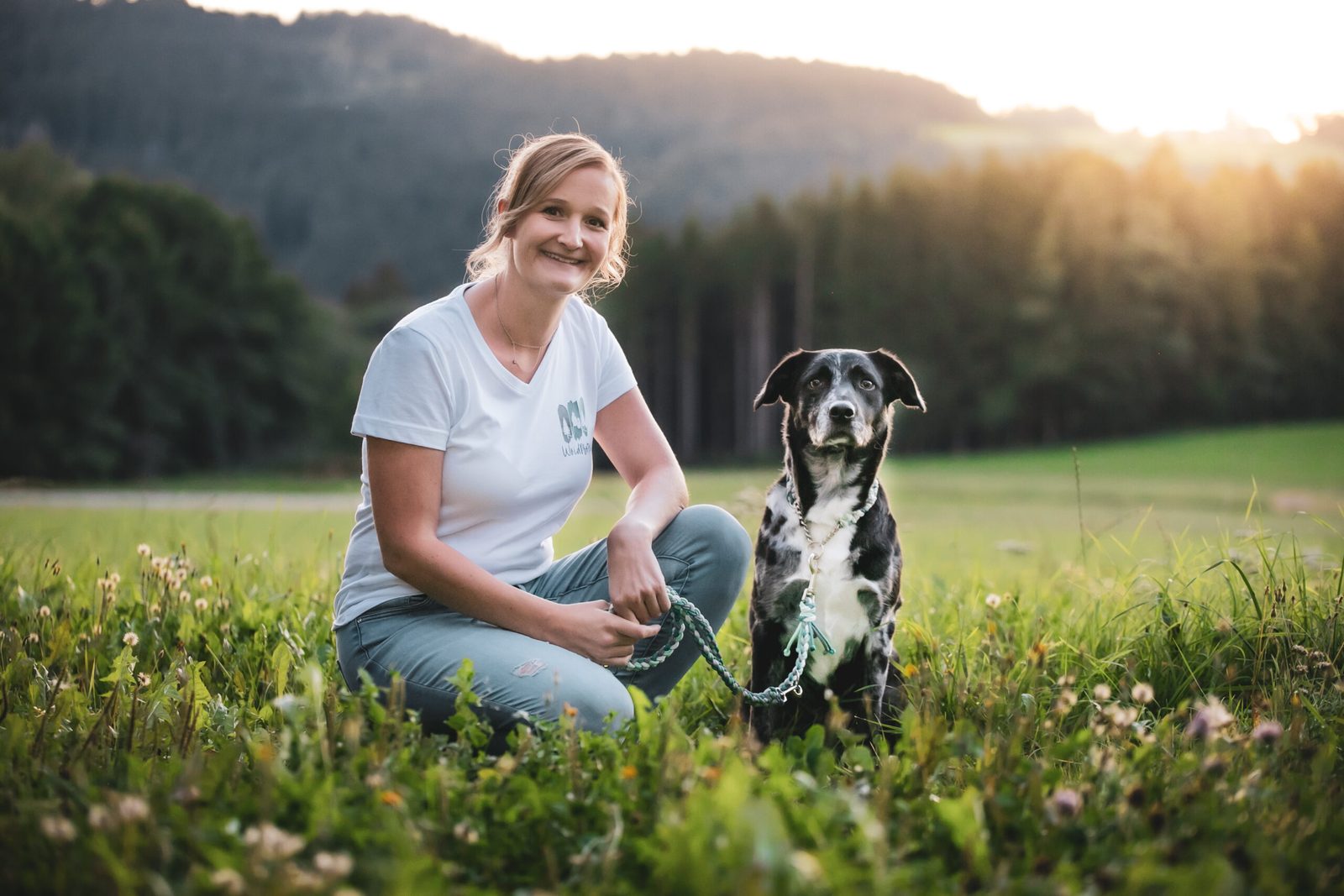 Katrin Schauer mit ihrer H&uuml;ndin Nala